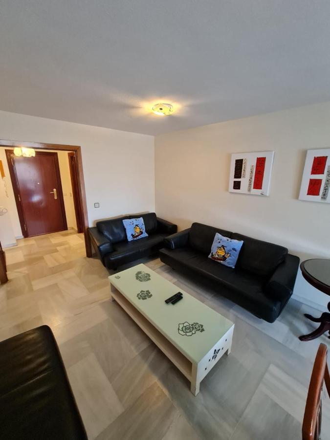 Carihuela Beach  Torremolinos Luaran gambar